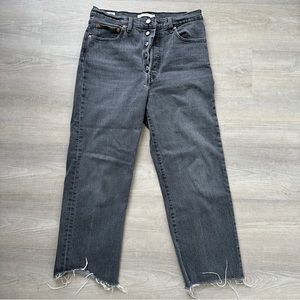 LEVI’S Straight Leg Rib Cage Black Cropped Jeans